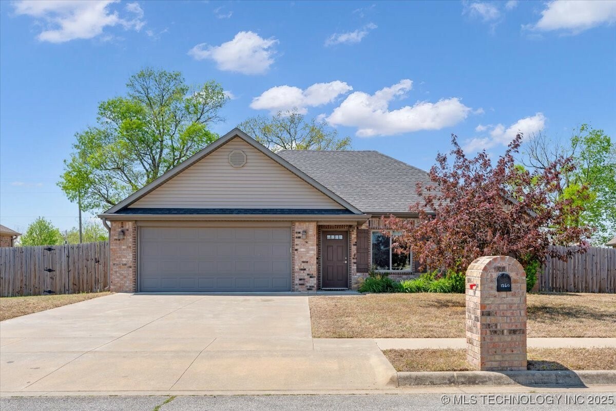 1260 Sebastian  Prairie Grove AR 72753 photo