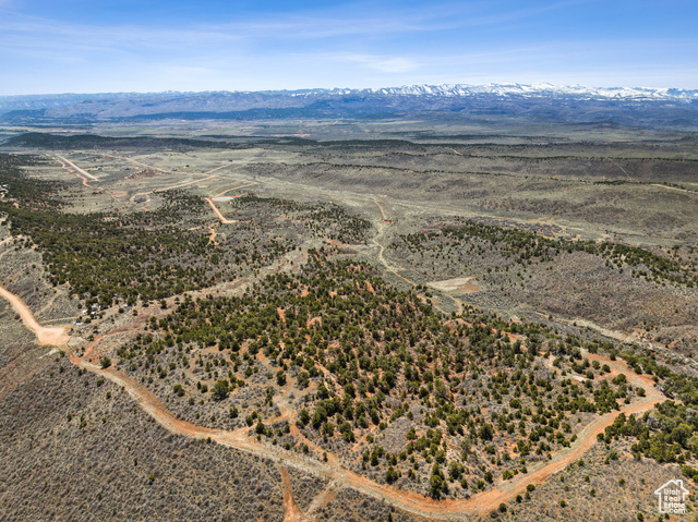Property Photo:  46997 W Thunder Ridge Rd  UT 84027 