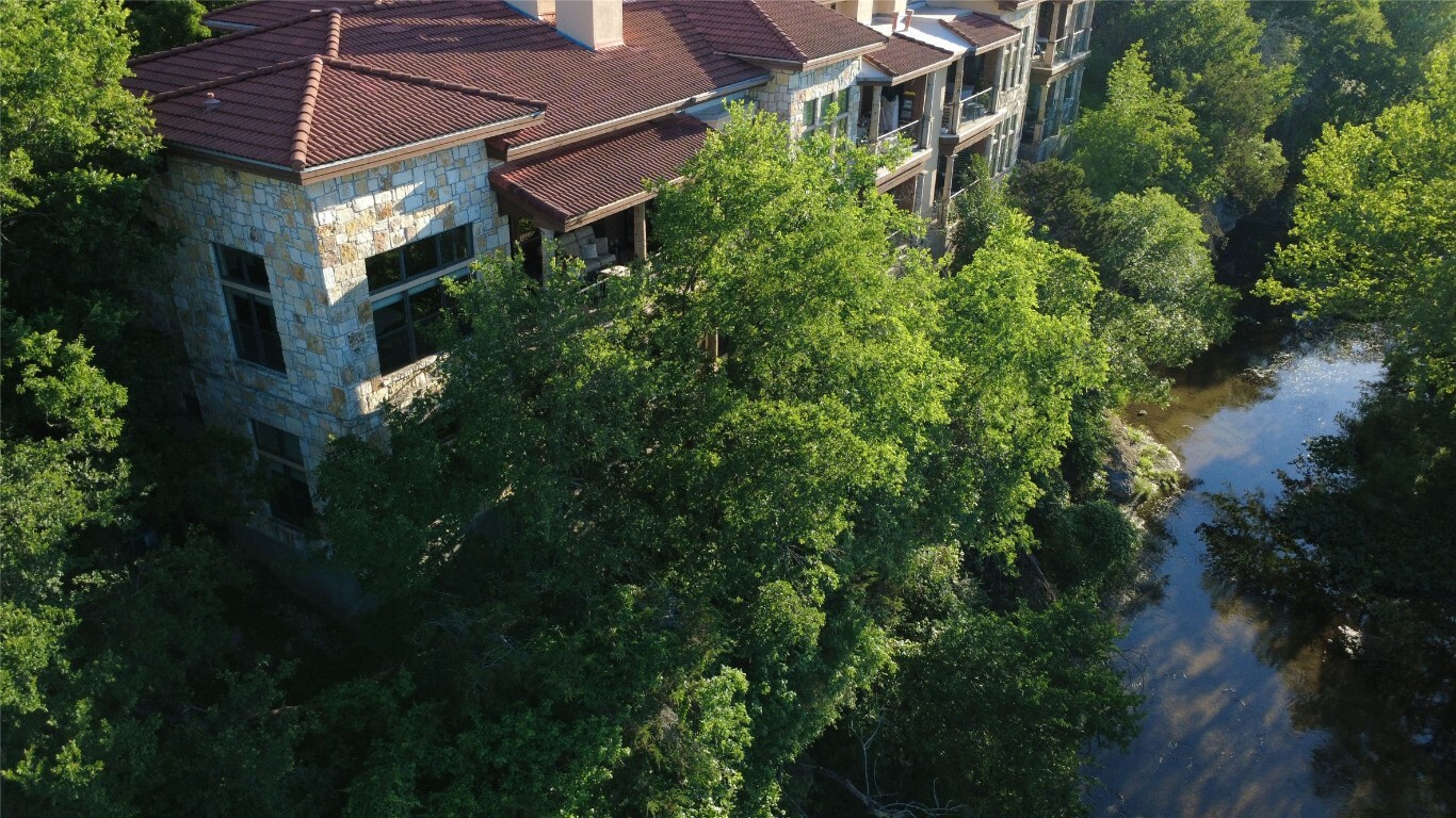 Property Photo: 300 San Gabriel Village Boulevard 523 TX 78626
