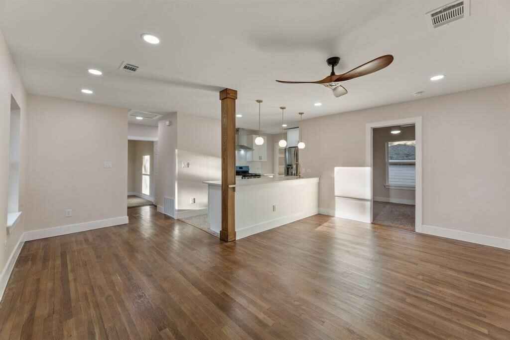 Property Photo: 216 Armstrong Street TX 78666