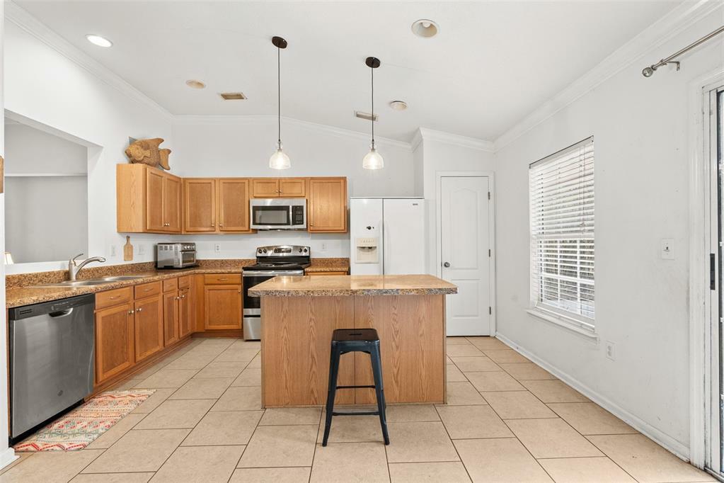 Property Photo: 76384 Deerwood Drive FL 32097