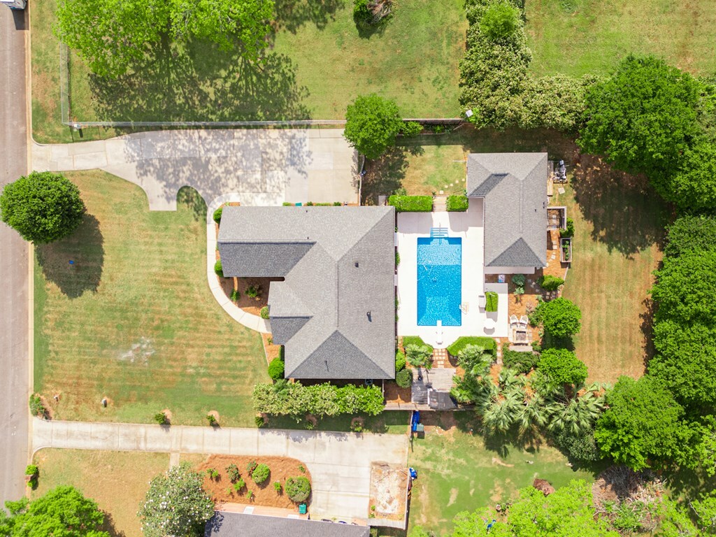 Property Photo: 113 Ambleside Drive GA 31763