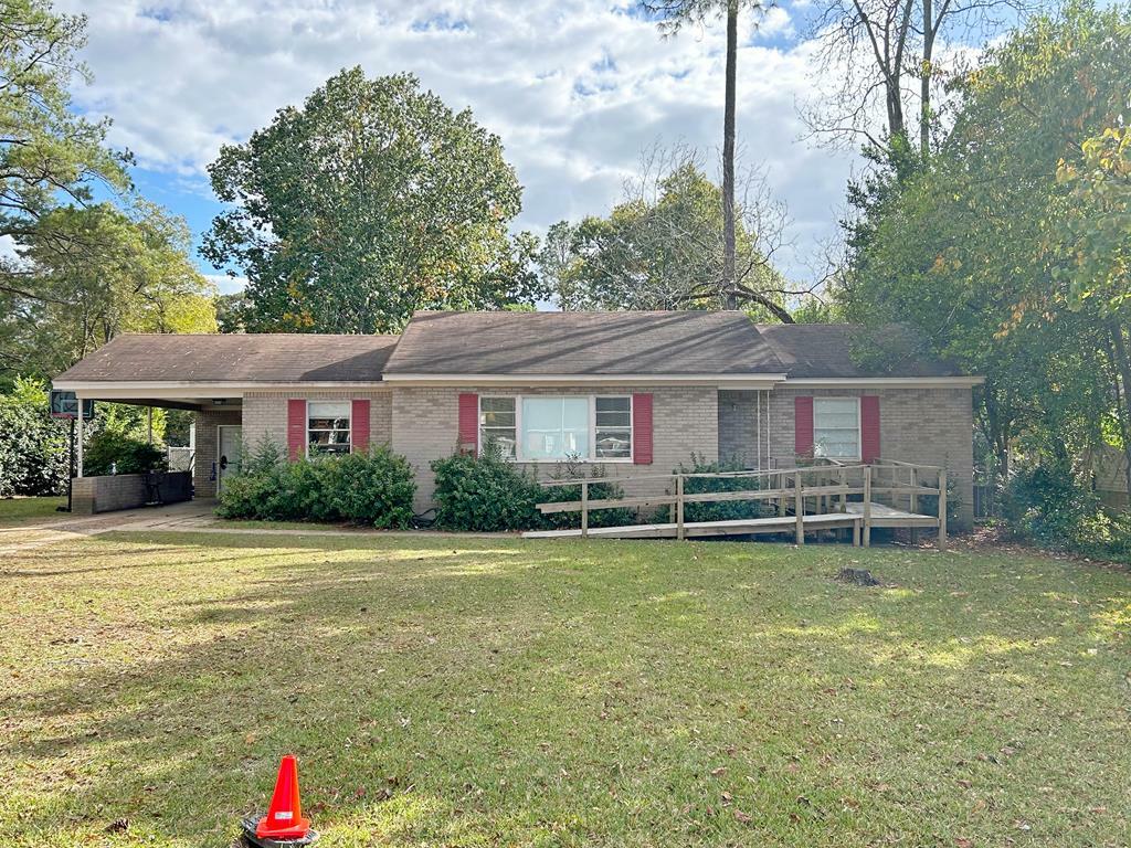 Property Photo: 2024 Stuart Avenue GA 31707