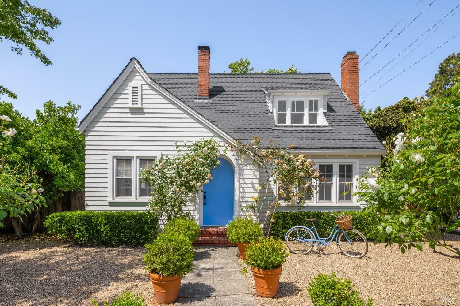 331 1st Street  Healdsburg CA 95448 photo