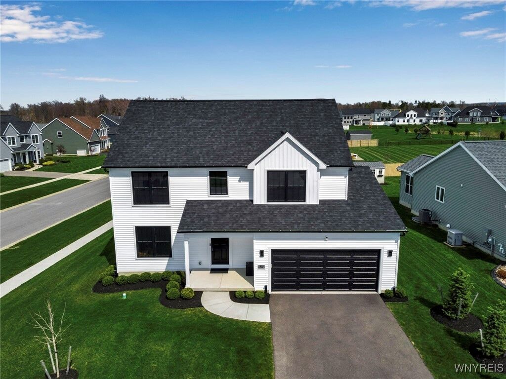 Property Photo:  5475 Cooper Ridge  NY 14075 