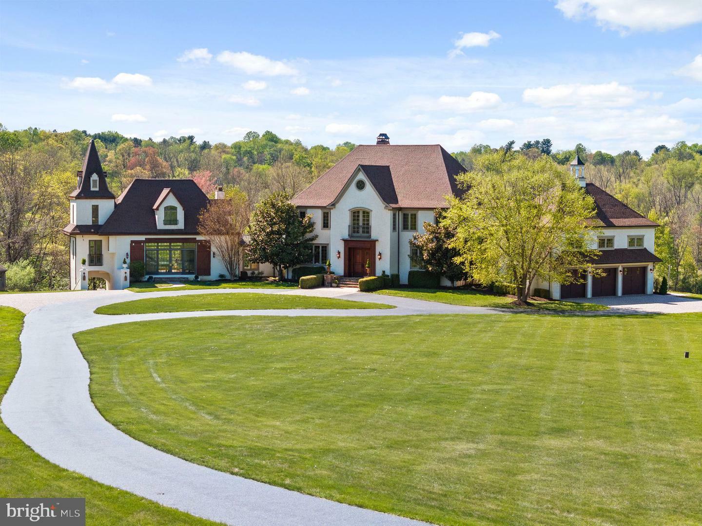 Property Photo: 925 Drovers Lane PA 19425