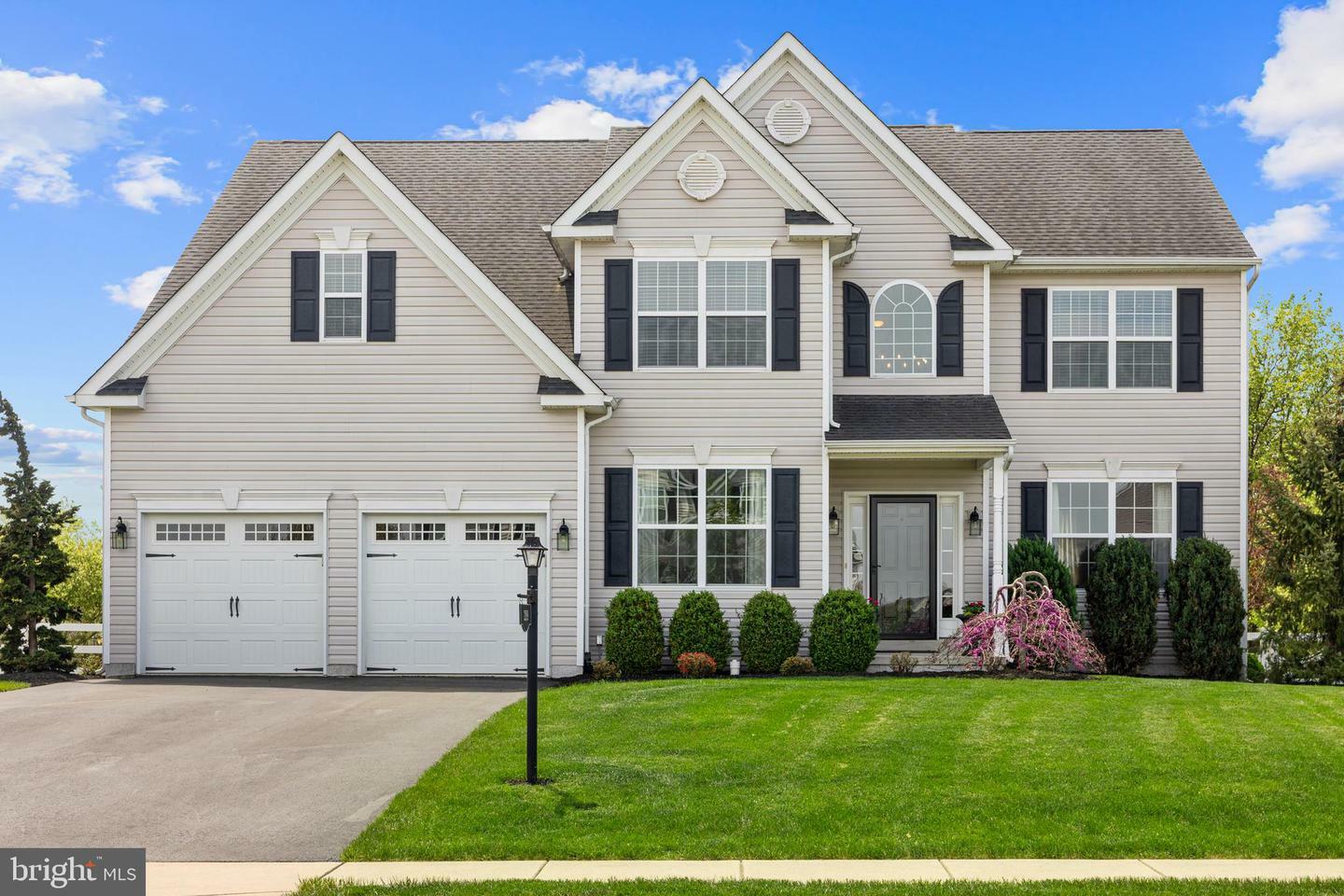 Property Photo: 2289 Sterling Drive PA 19525