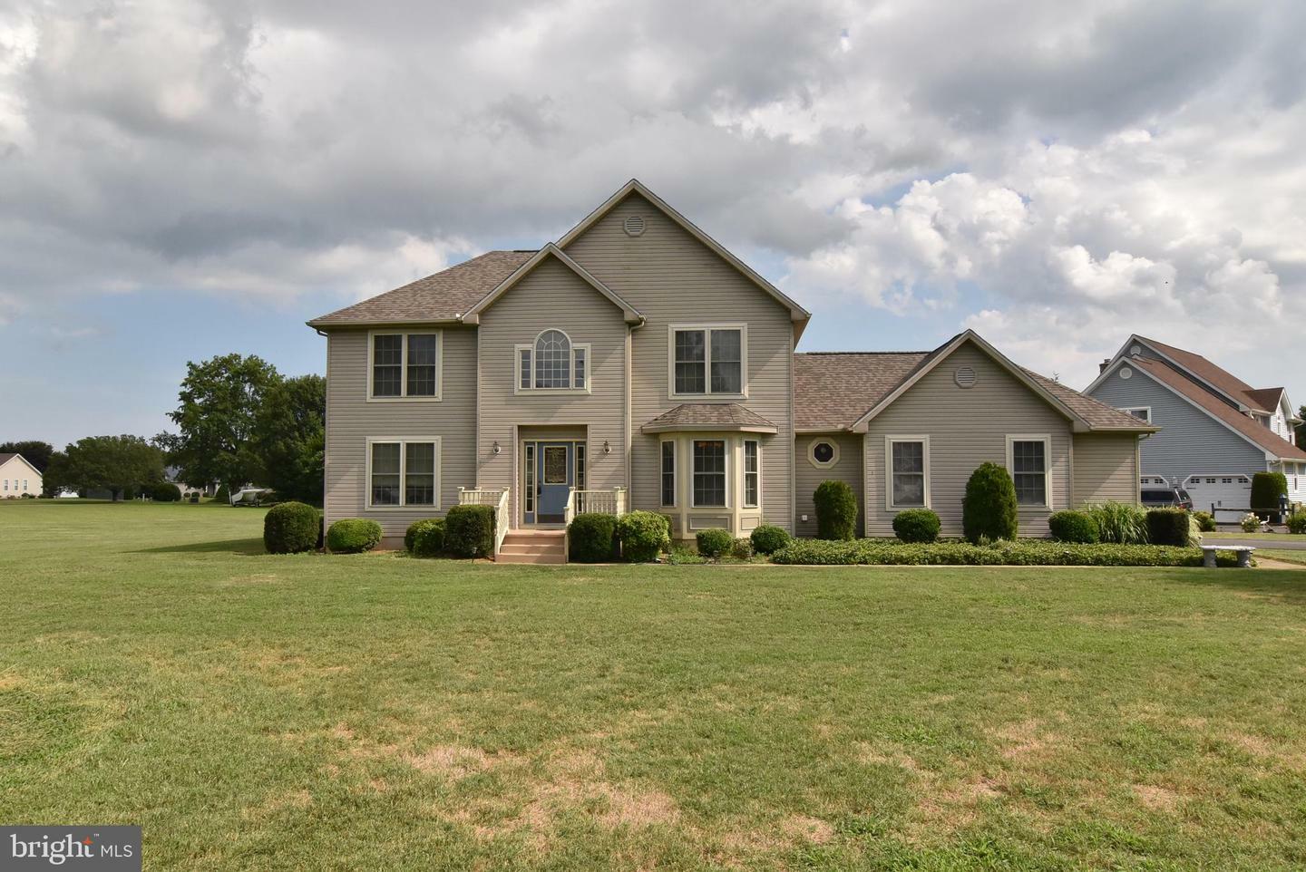 Property Photo: 423 Park Lane DE 19966