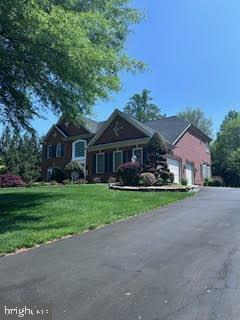 Property Photo: 1363 Hardison Lane VA 22102