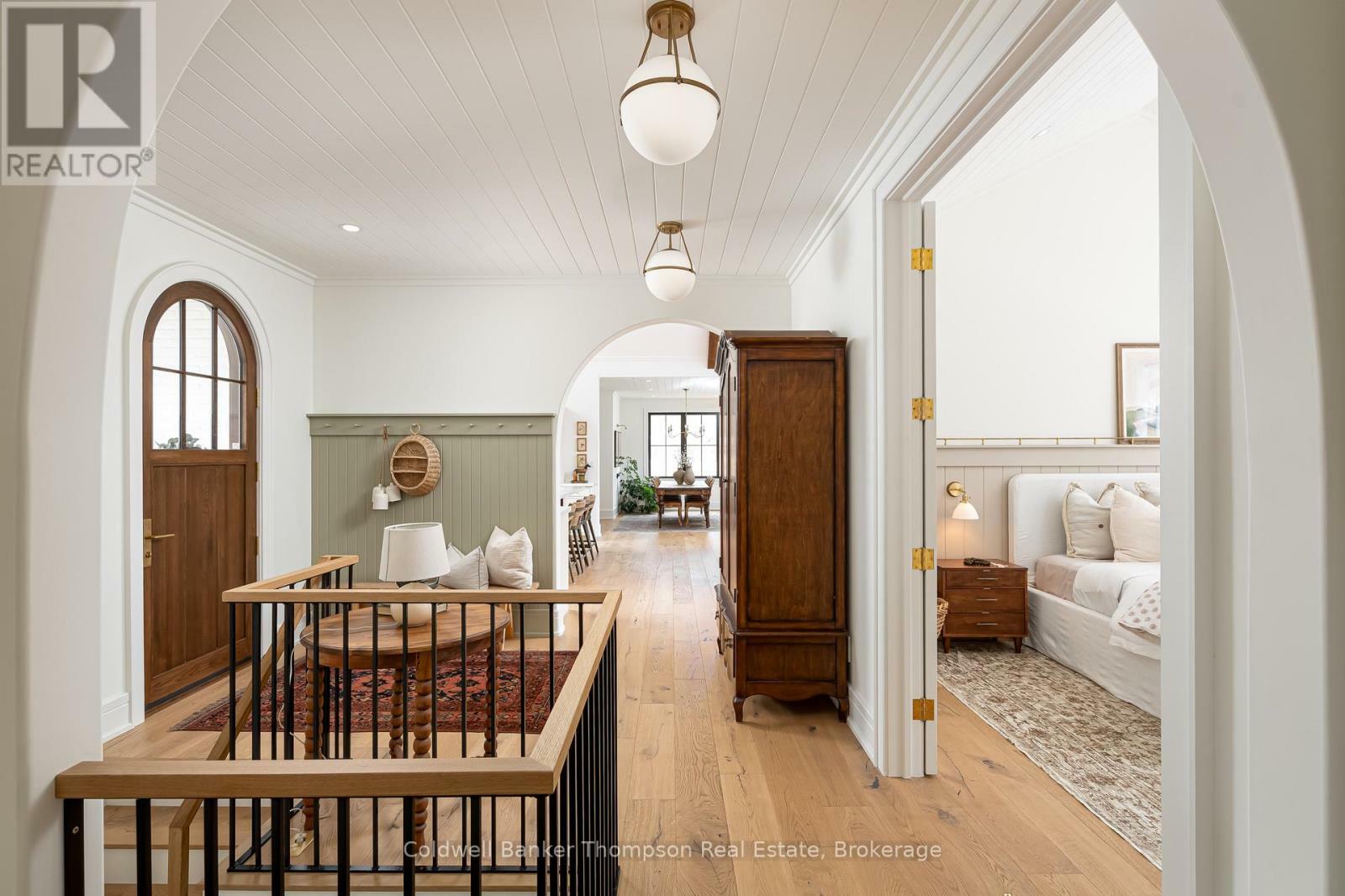 Photo de la propriété: 350 Skyhills Road ON P1H 2N5