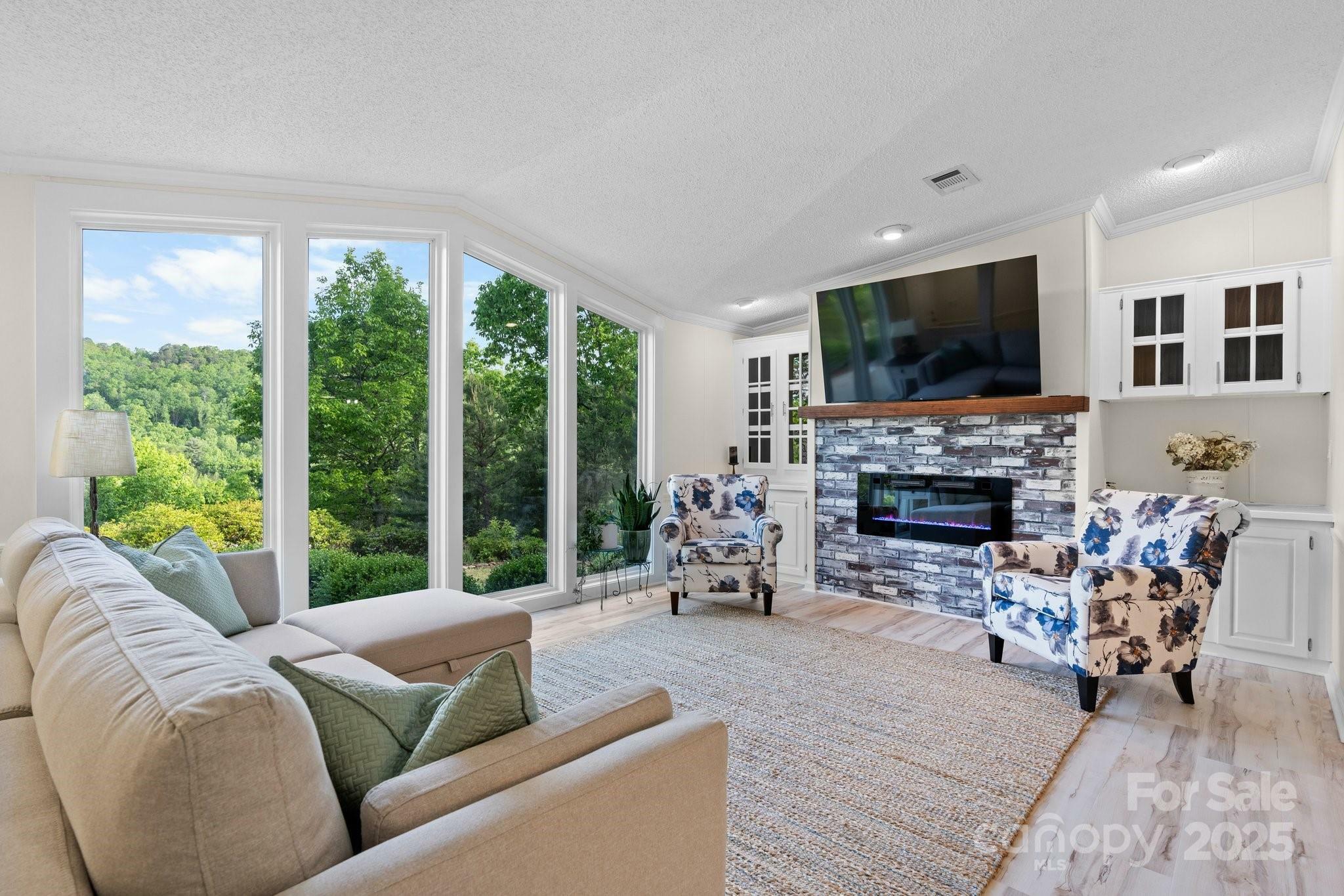 Property Photo: 6618 Wards Gap Road NC 28020