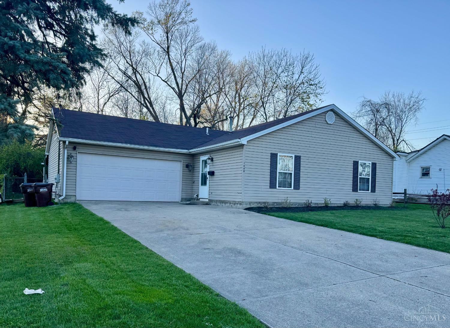 1408 East Street  Middletown OH 45044 photo
