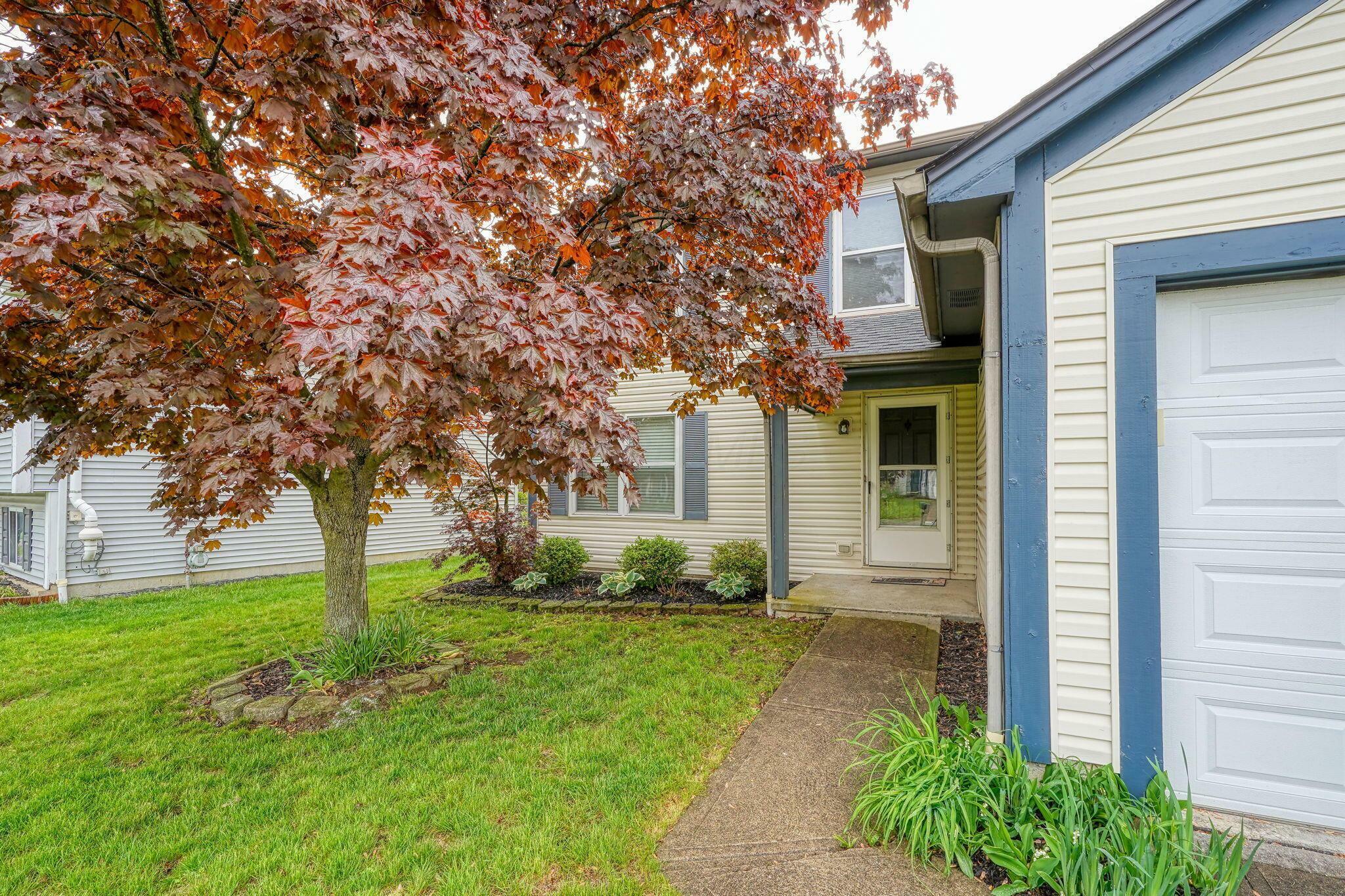 Property Photo: 1660 Ringfield Drive OH 43119
