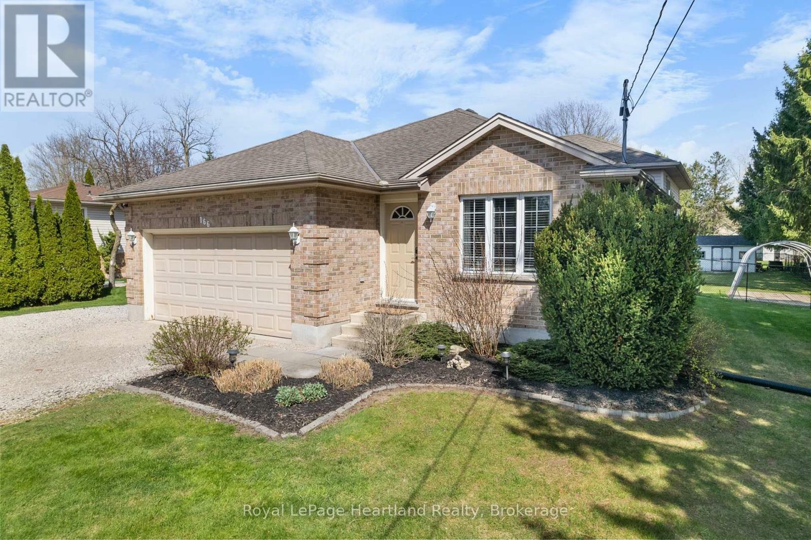 Property Photo: 166 West Park Drive ON N0M 2K0