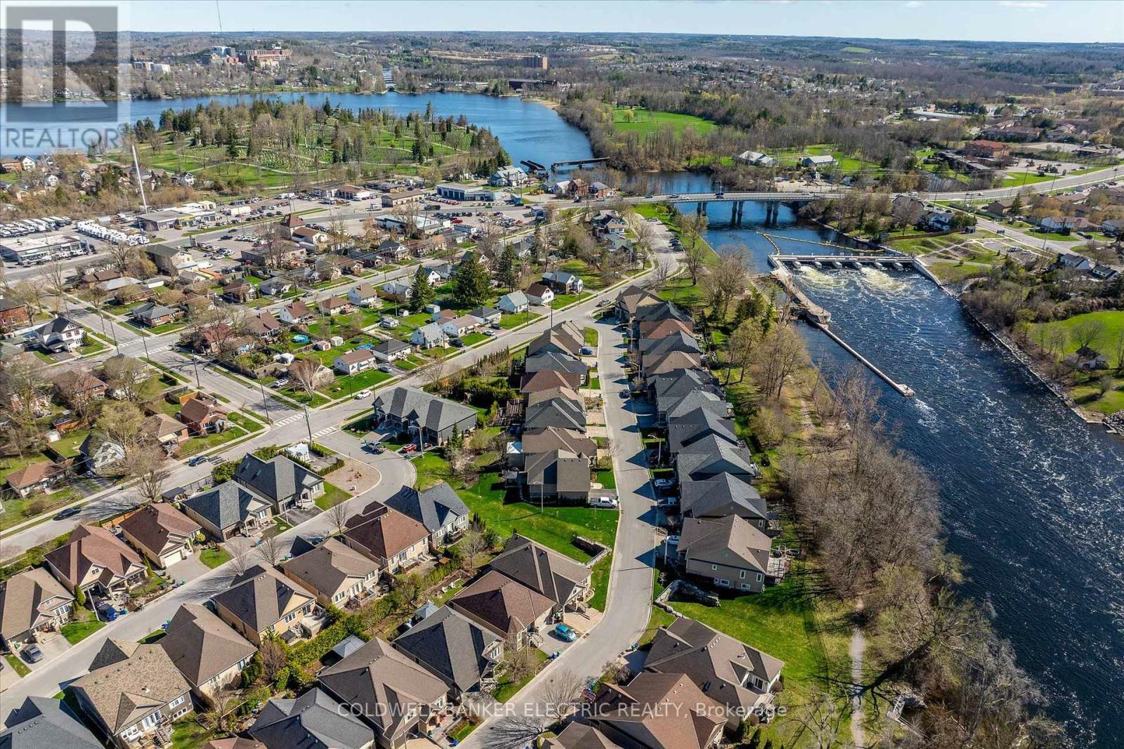 Photo de la propriété: 40 Lockside Drive 23 ON K9J 8T1