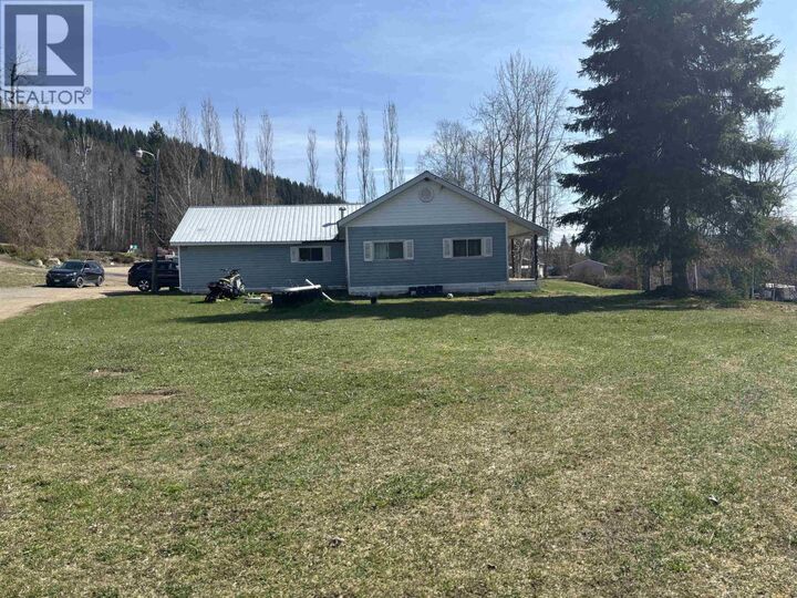 6162 Cedar Creek Road — photo 1
