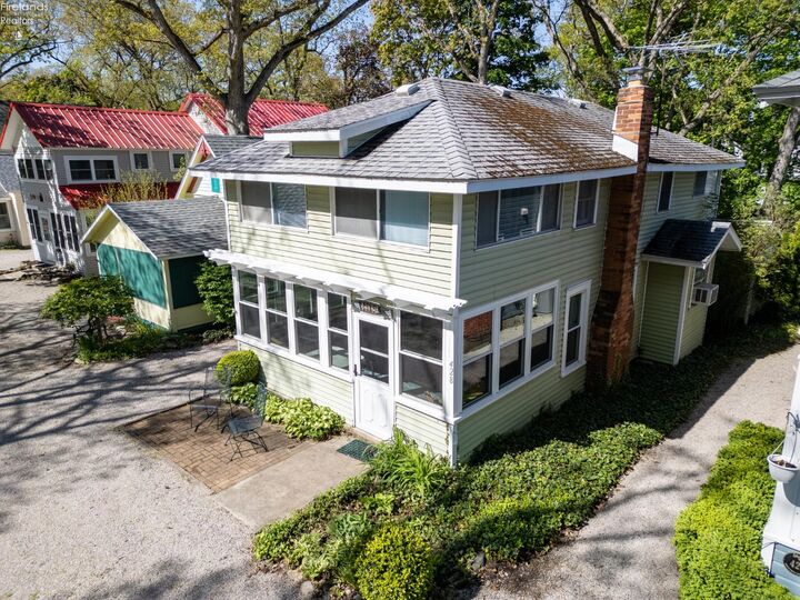 Property Photo:  428 Cedar  OH 43440 