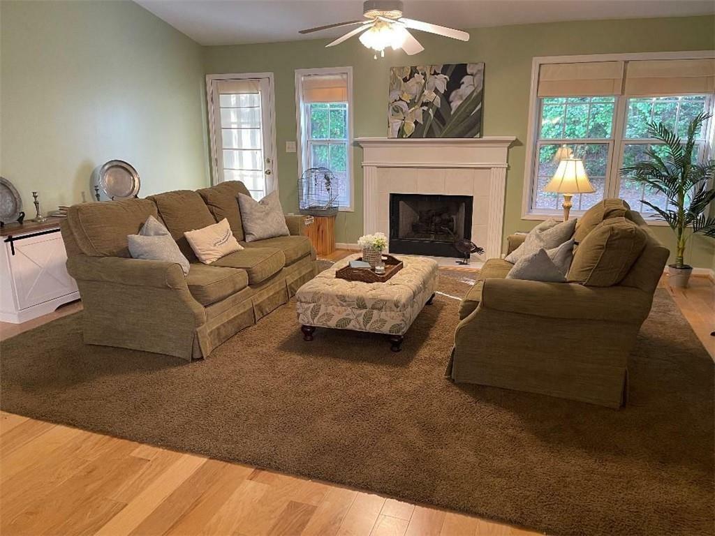 Property Photo: 1180 Chandler Ridge Drive SE GA 30045