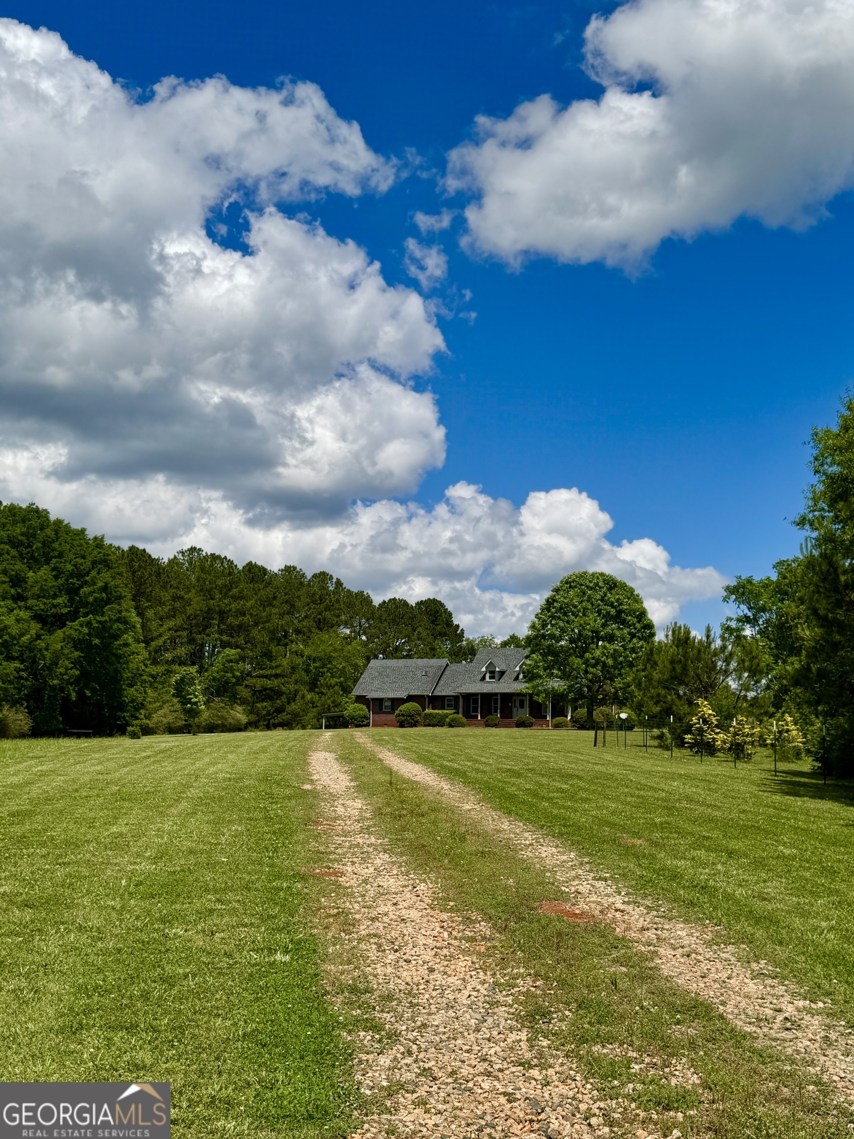 Property Photo: 238 Marks Road GA 30055