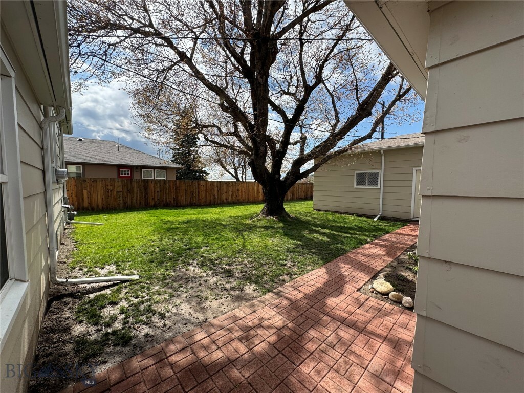 Property Photo: 216 W 2nd Ave MT 59011