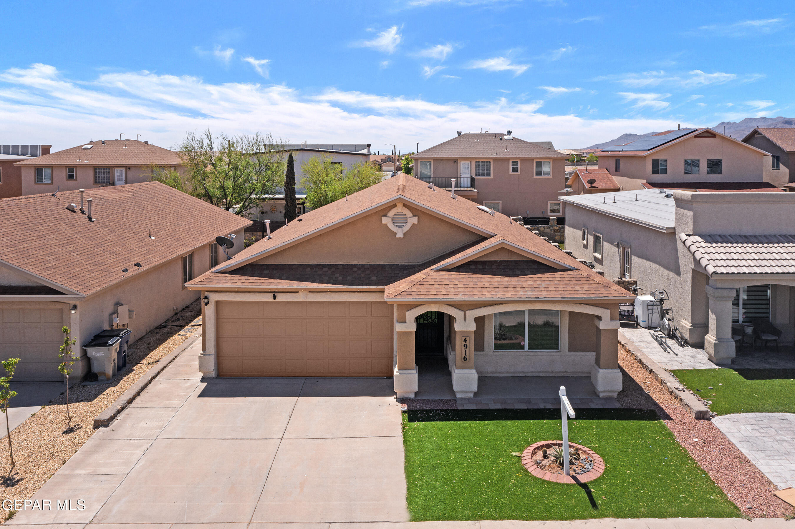 Property Photo: 4916 Gold Ranch Avenue TX 79934