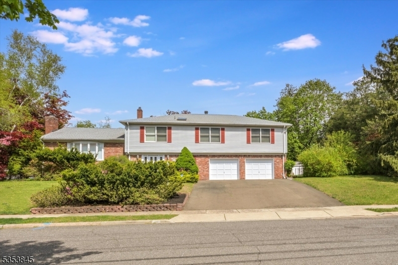Property Photo: 10 Emerson Pl NJ 07470