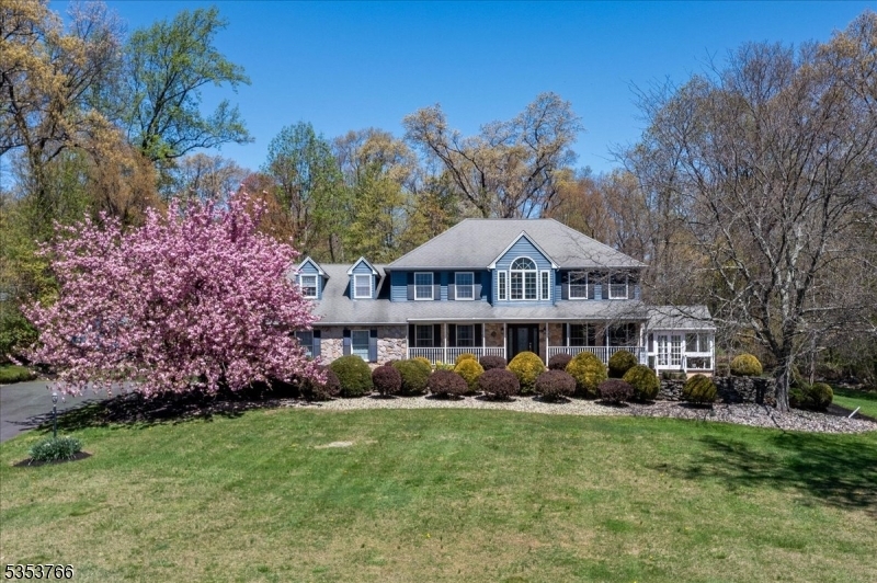 13 Kensington Ct  Bethlehem Twp. NJ 08802 photo