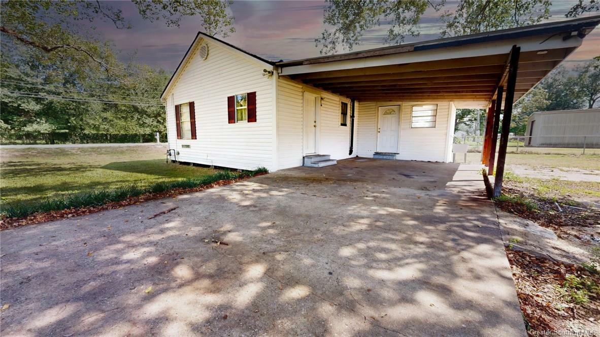 Property Photo: 709 Lewis Street LA 70663