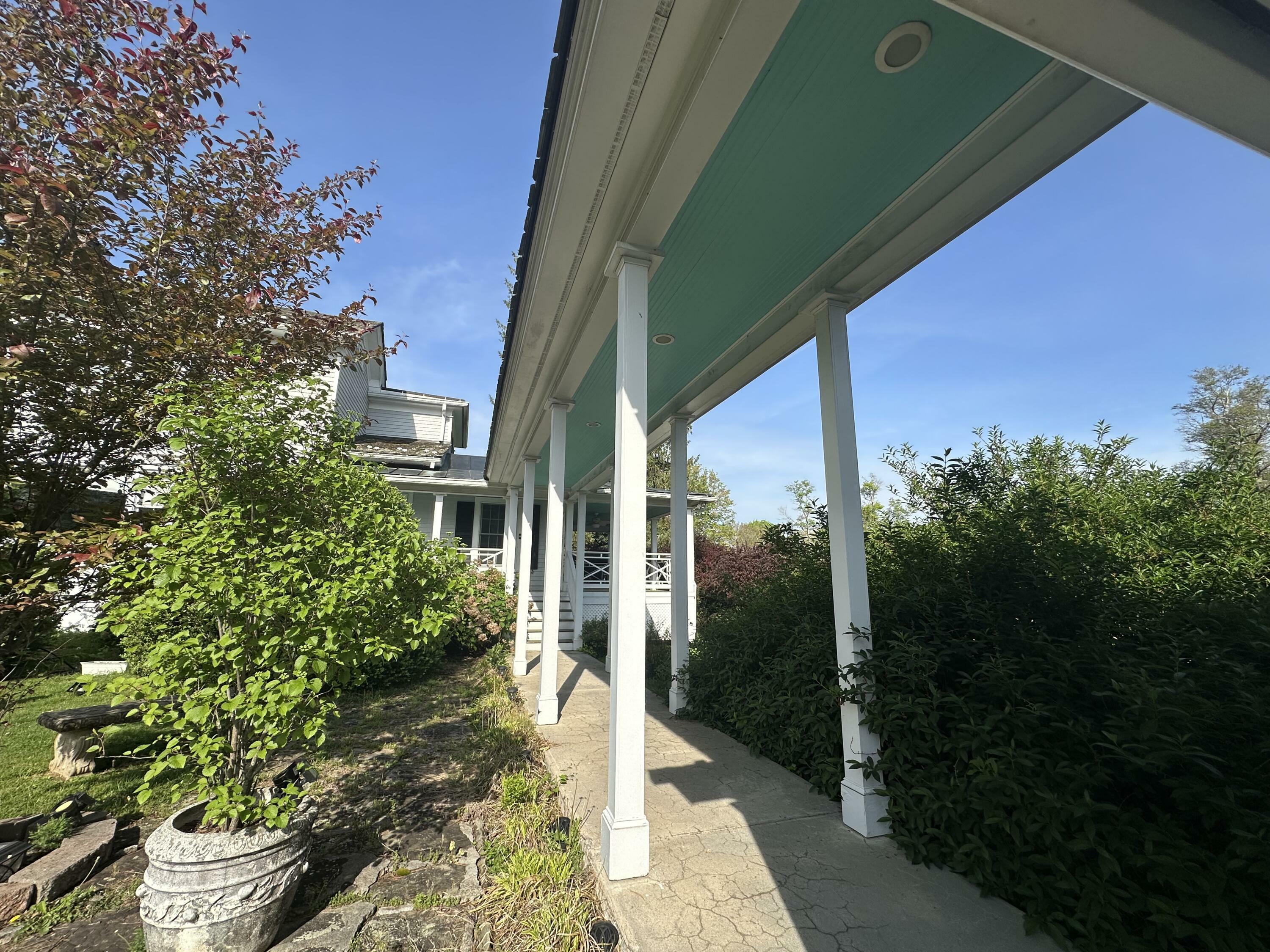 Property Photo: 2141 E Washington St WV 24901