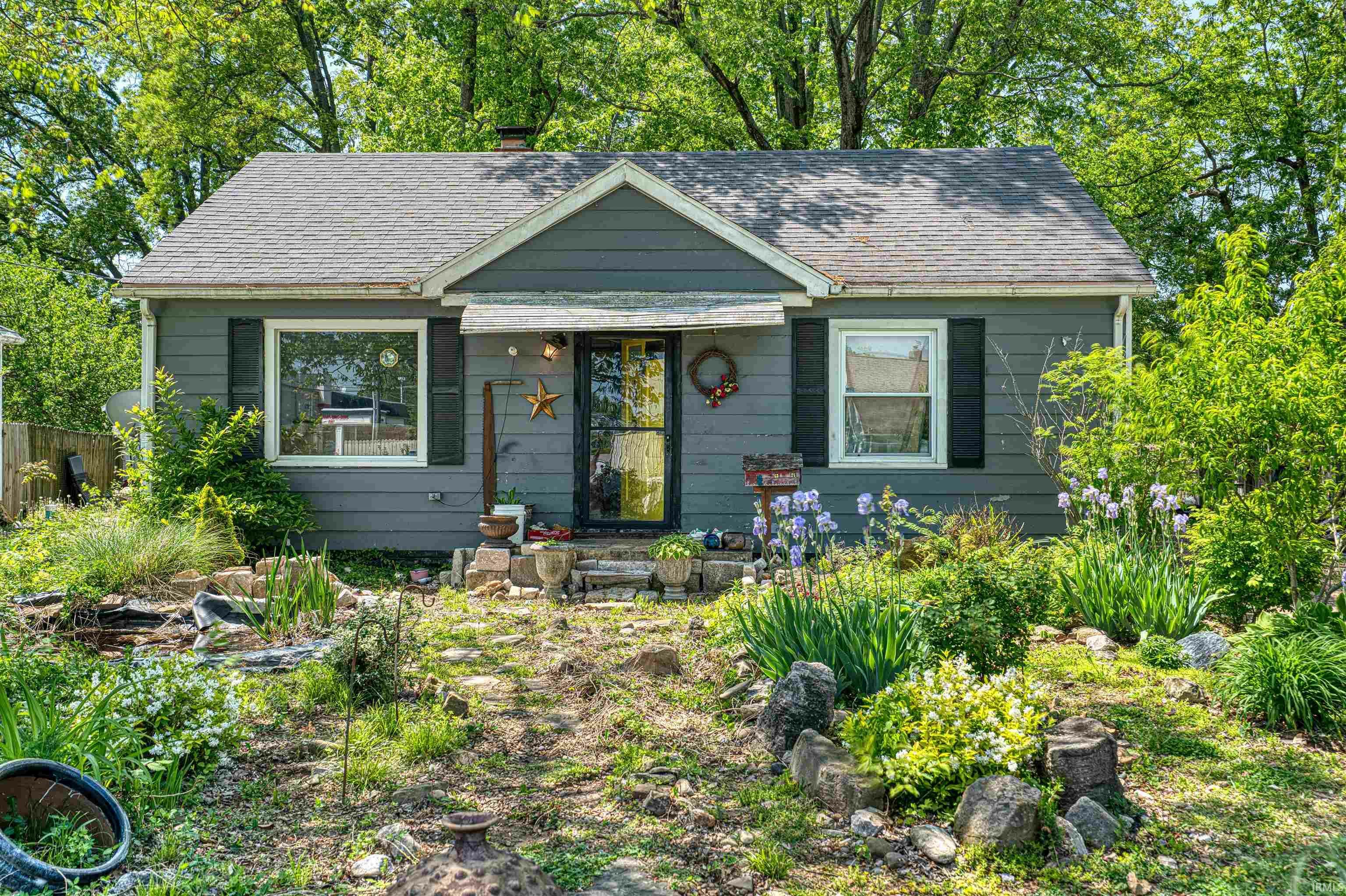 Property Photo: 1533 S Parker Drive IN 47714