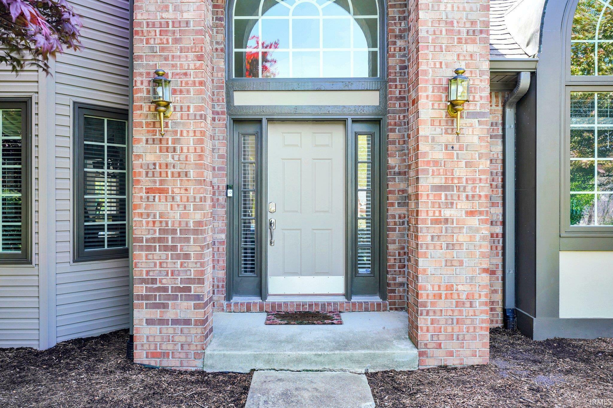Property Photo: 7911 N Thames Drive IN 47408