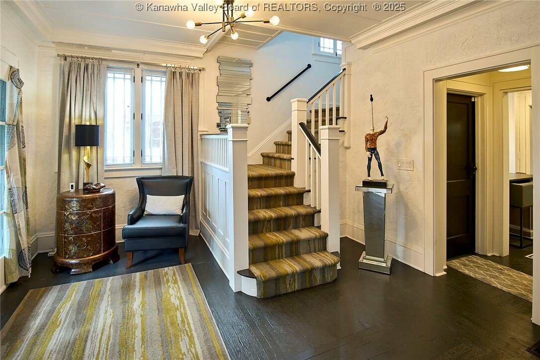 Property Photo: 1572 Dixie Street WV 25311