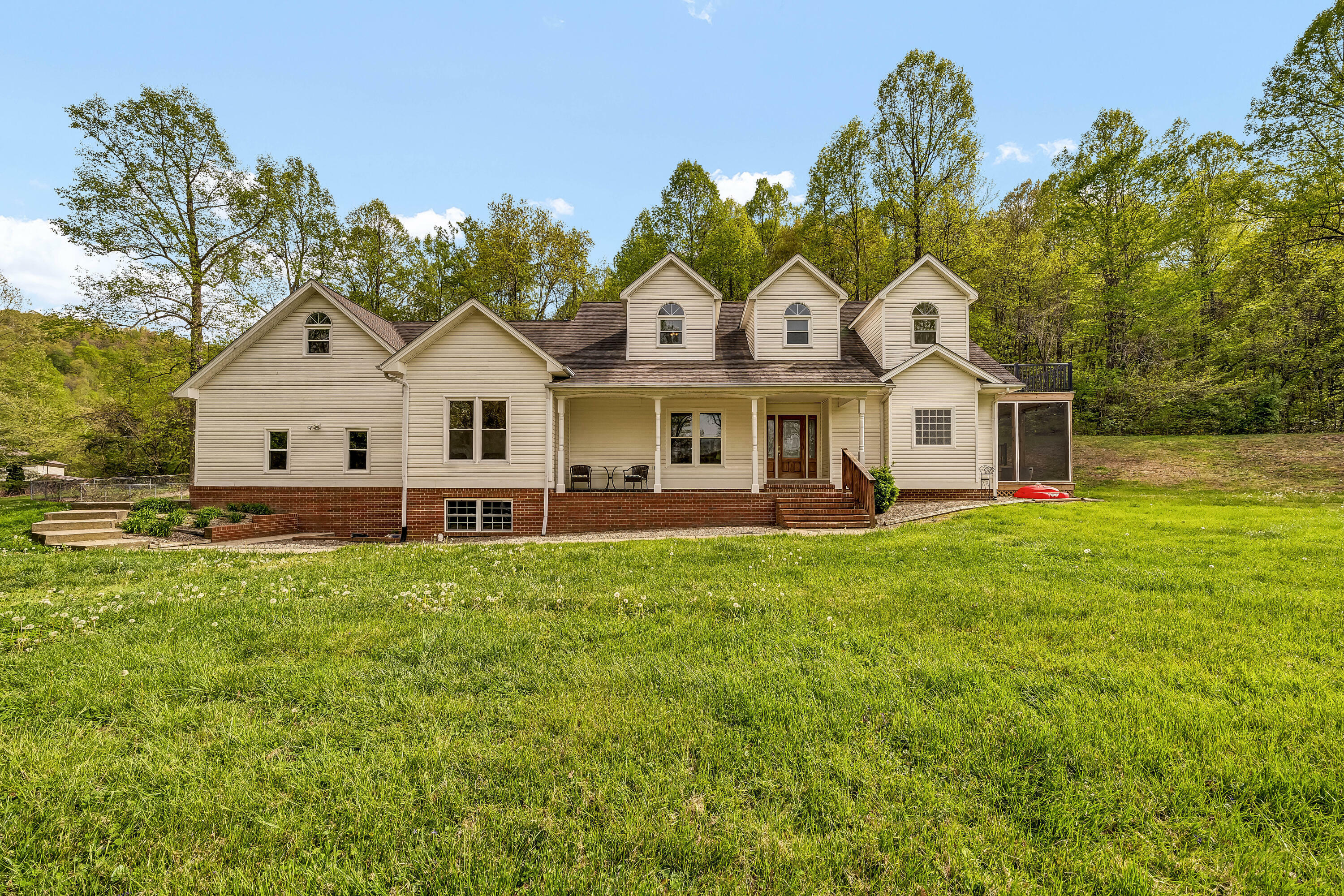 Property Photo: 128 Southern Manor Road KY 41179