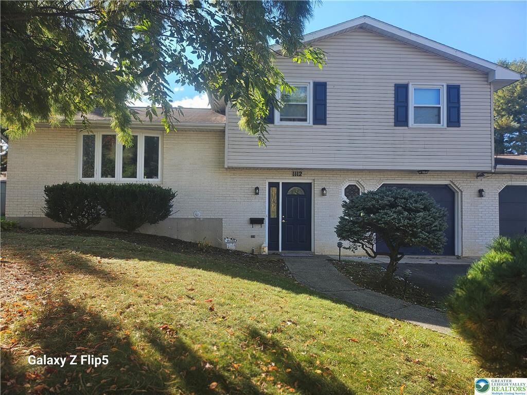 Property Photo:  1112 American Street  PA 18032 