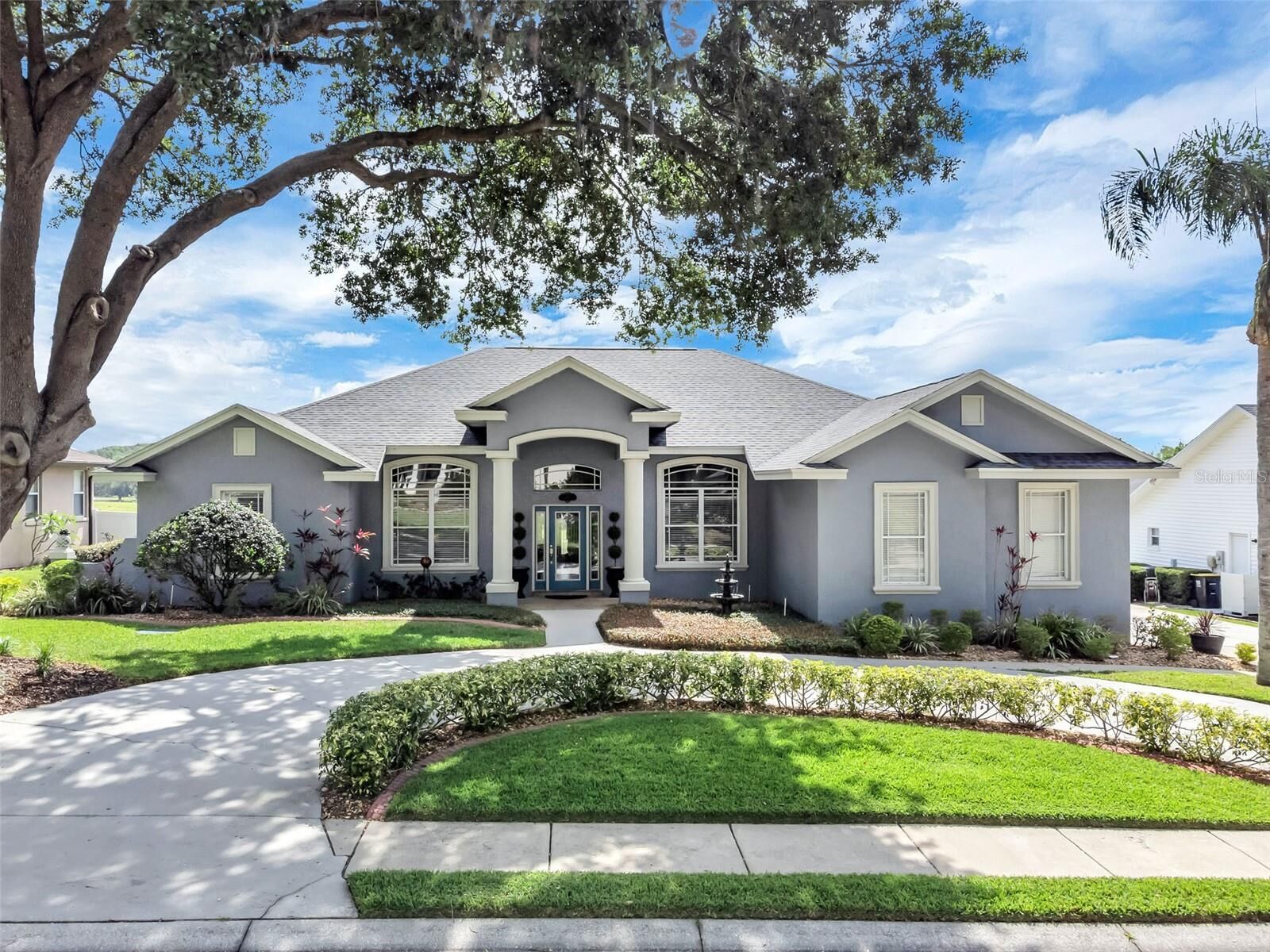 Property Photo: 2161 Longleaf Circle FL 33810
