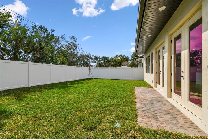Property Photo:  3111 W Nassau Street  FL 33607