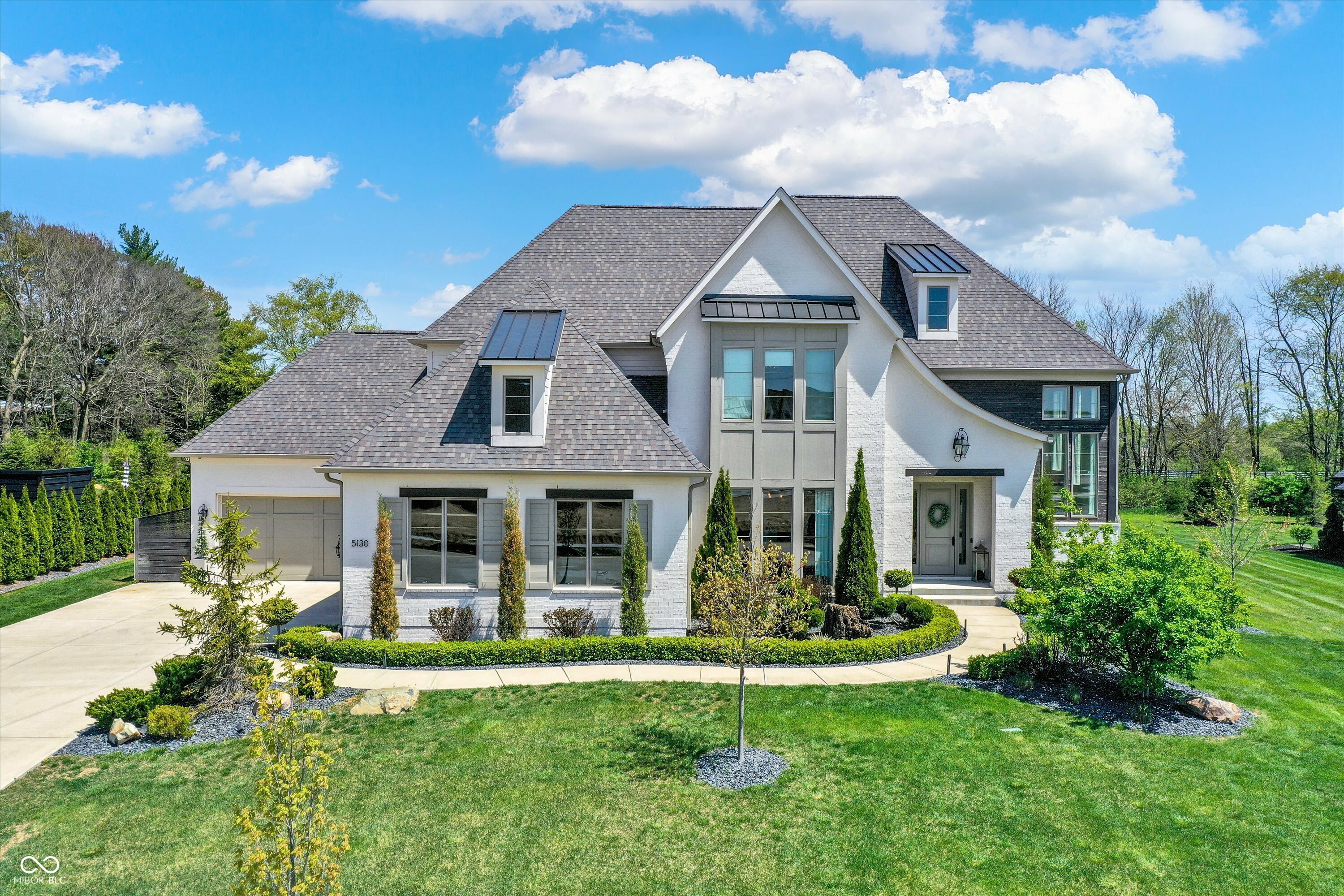 Property Photo: 5130 Melbourne Place IN 46077