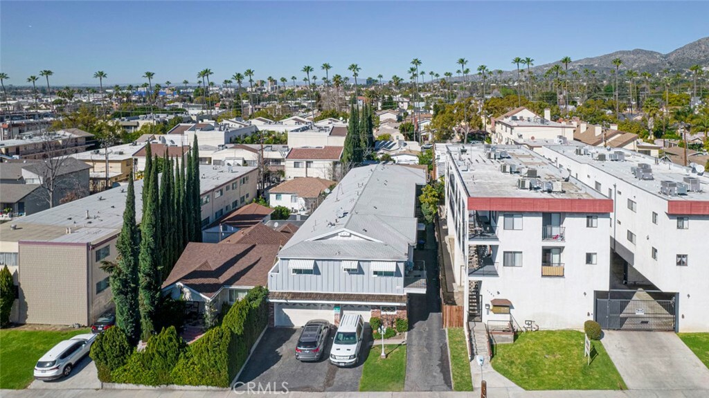 Property Photo: 1157 Justin Avenue CA 91201