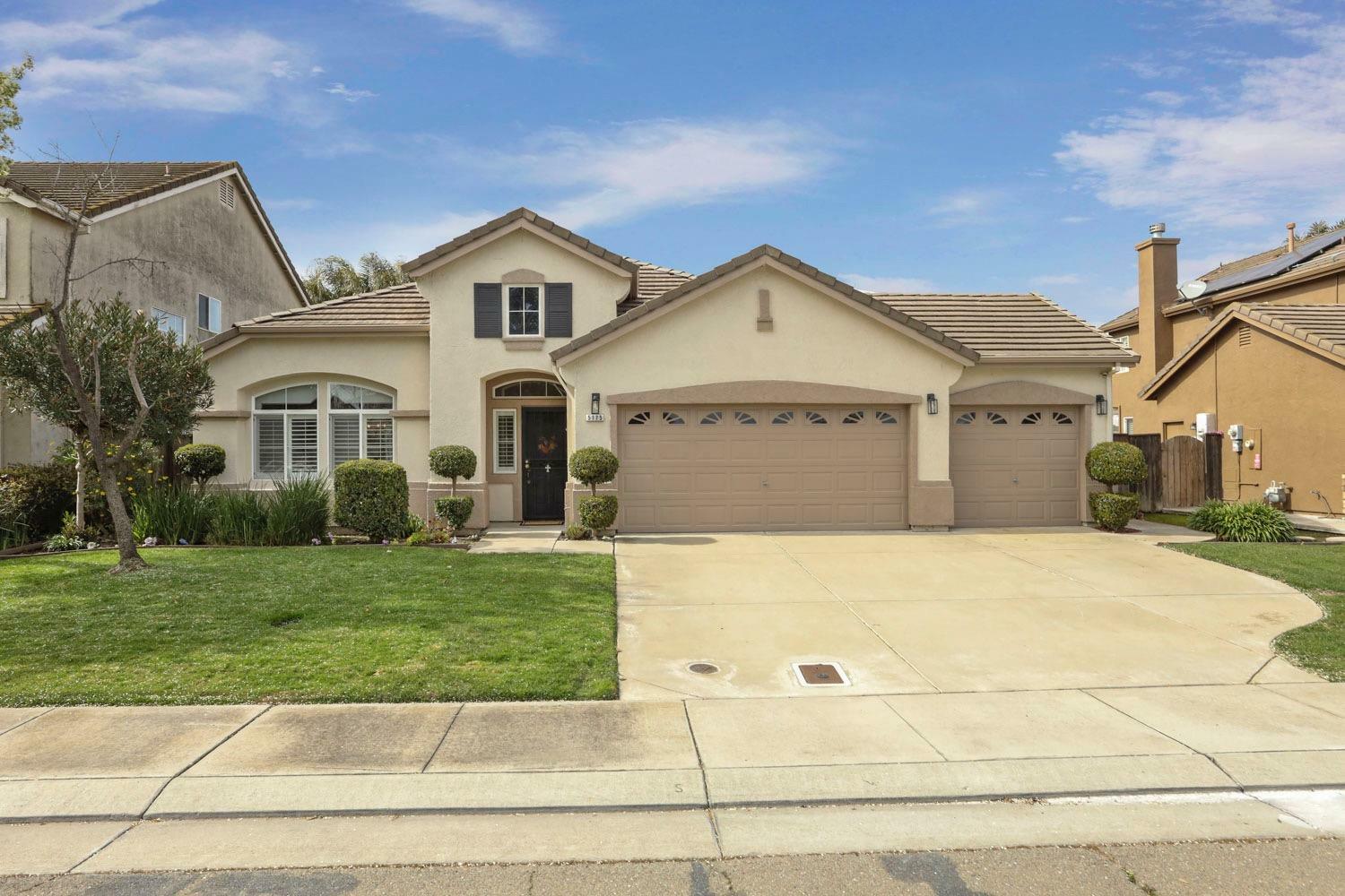 5175 Riverbrook Drive  Stockton CA 95219 photo