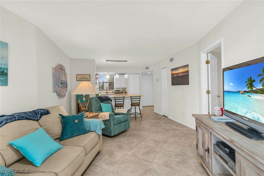 Property Photo: 1011 Anglers Cove H205 FL 34145