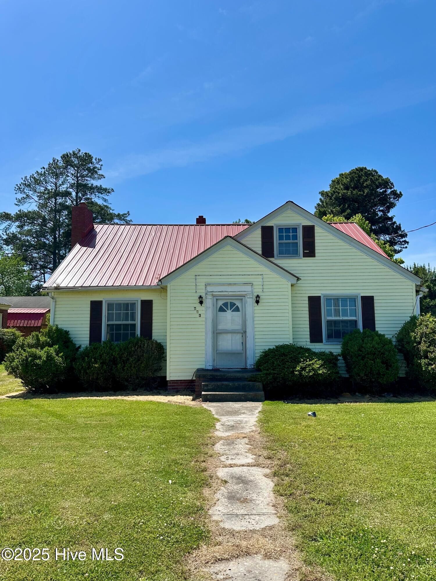 Property Photo:  203 N Main Street  NC 27924 