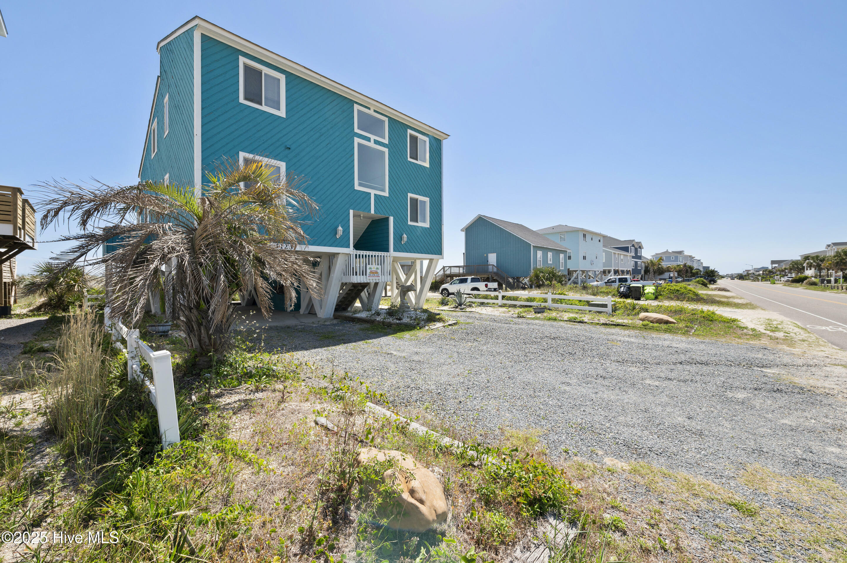 Property Photo: 1123 E Beach Drive NC 28465