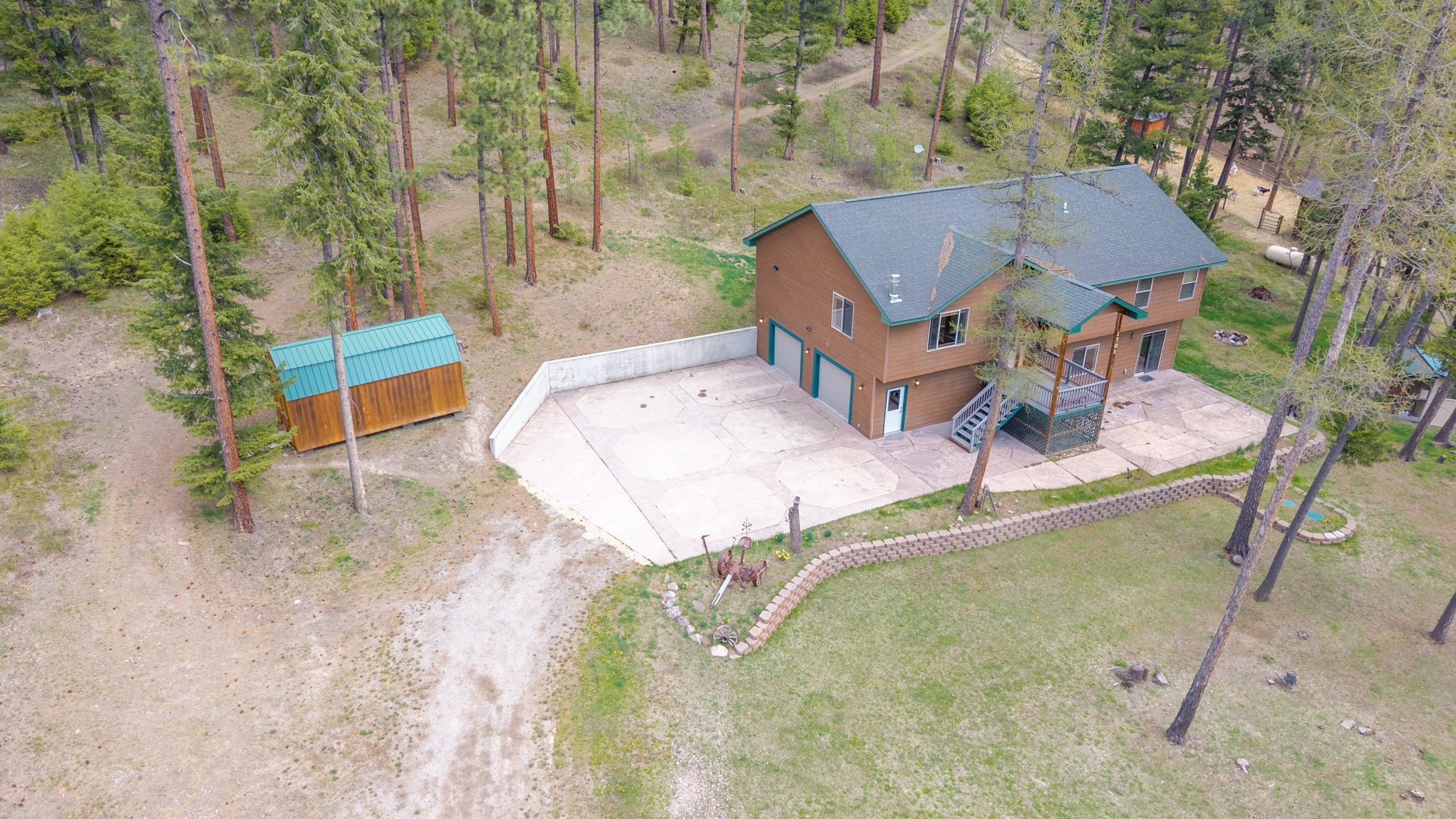 Property Photo: 1701 Bear Creek Road MT 59823