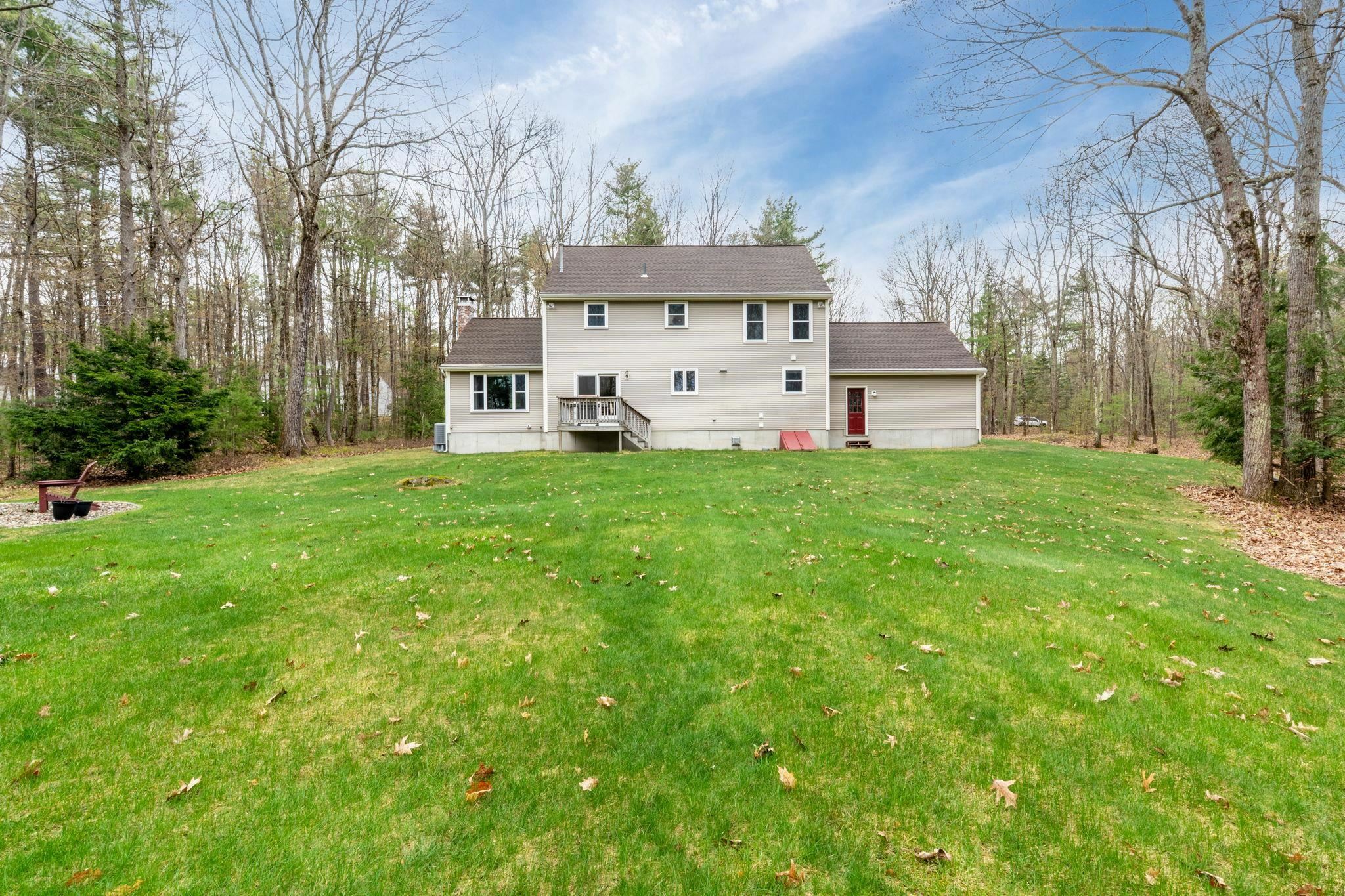 Property Photo: 17 Mosher Drive NH 03033
