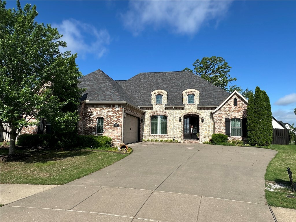 Property Photo: 2527 S Horizon Boulevard AR 72758