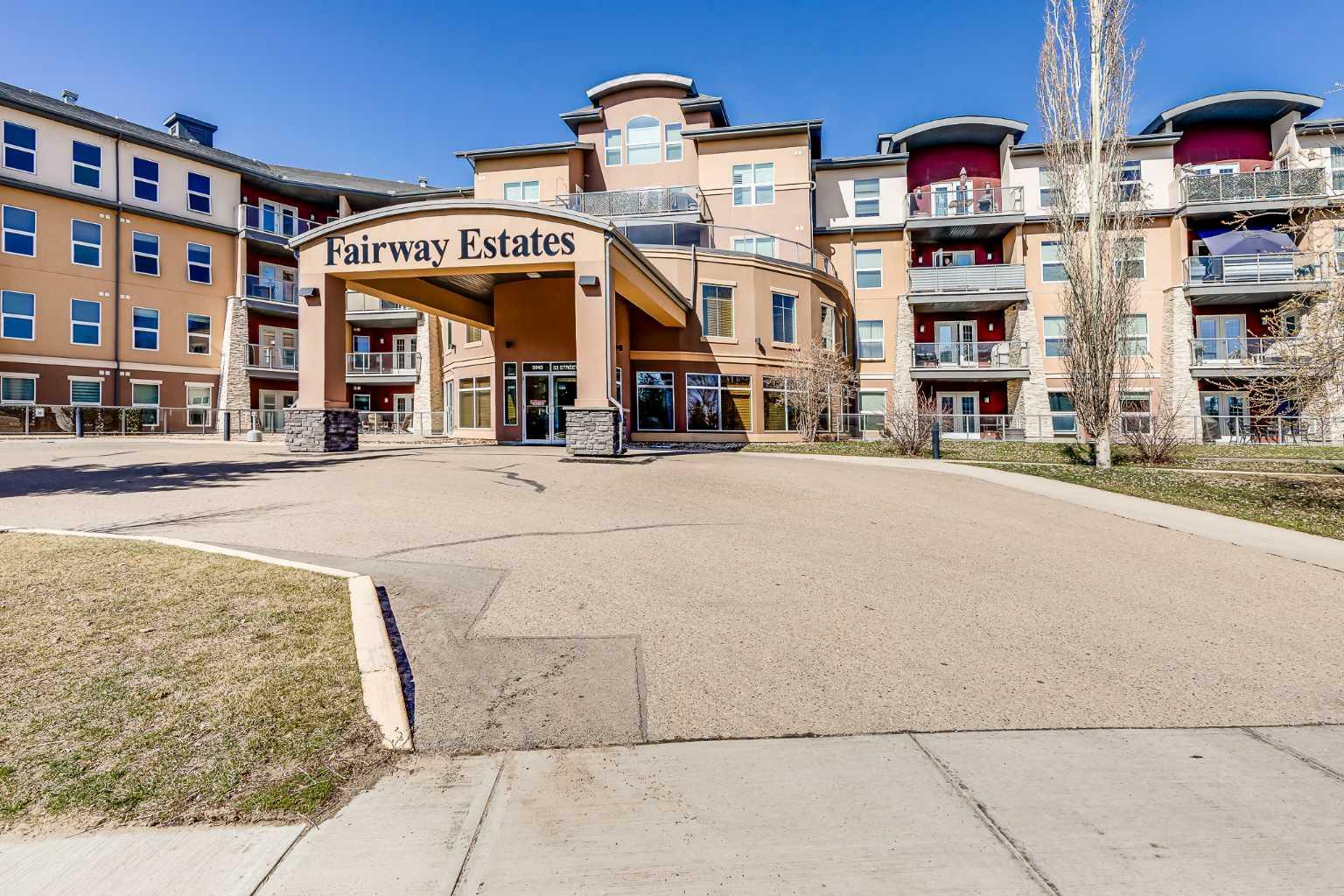 Property Photo: 5040 53 Street 416 AB T1S 2K2