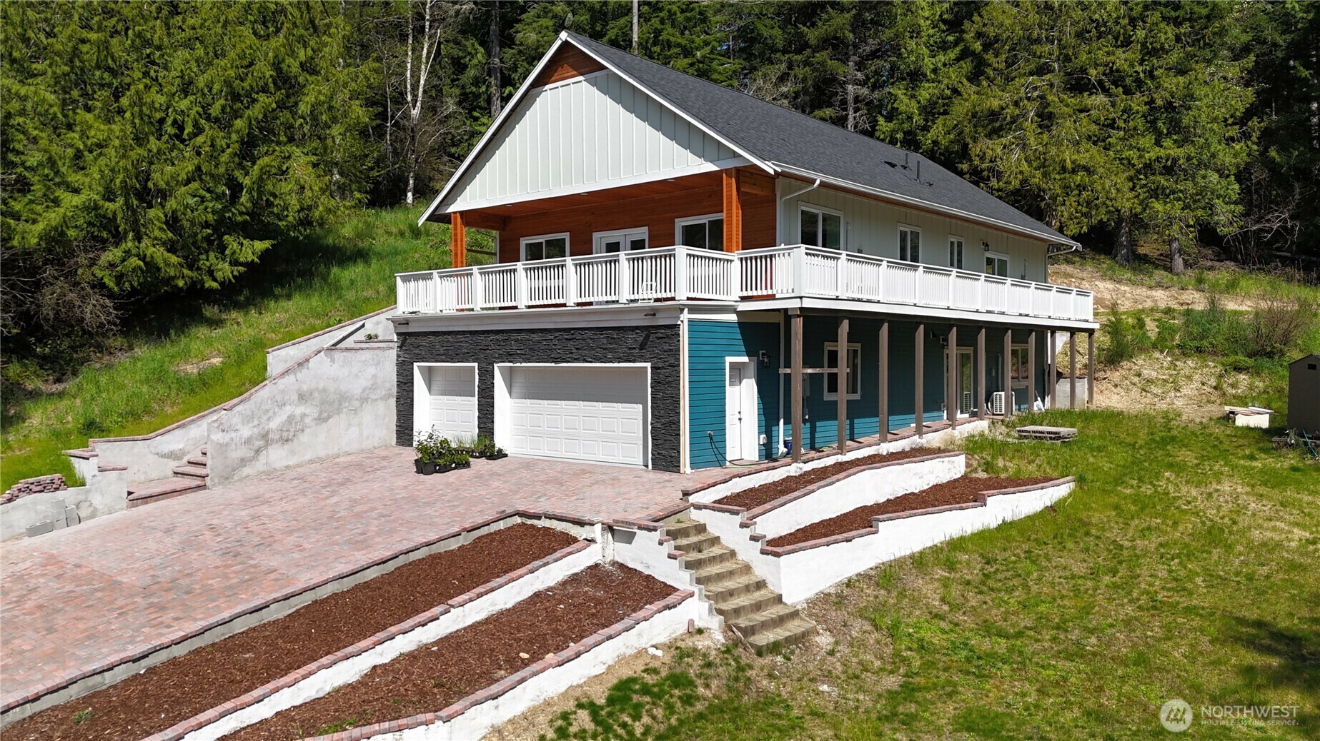 Property Photo: 15941 Glenwood Road SW WA 98367