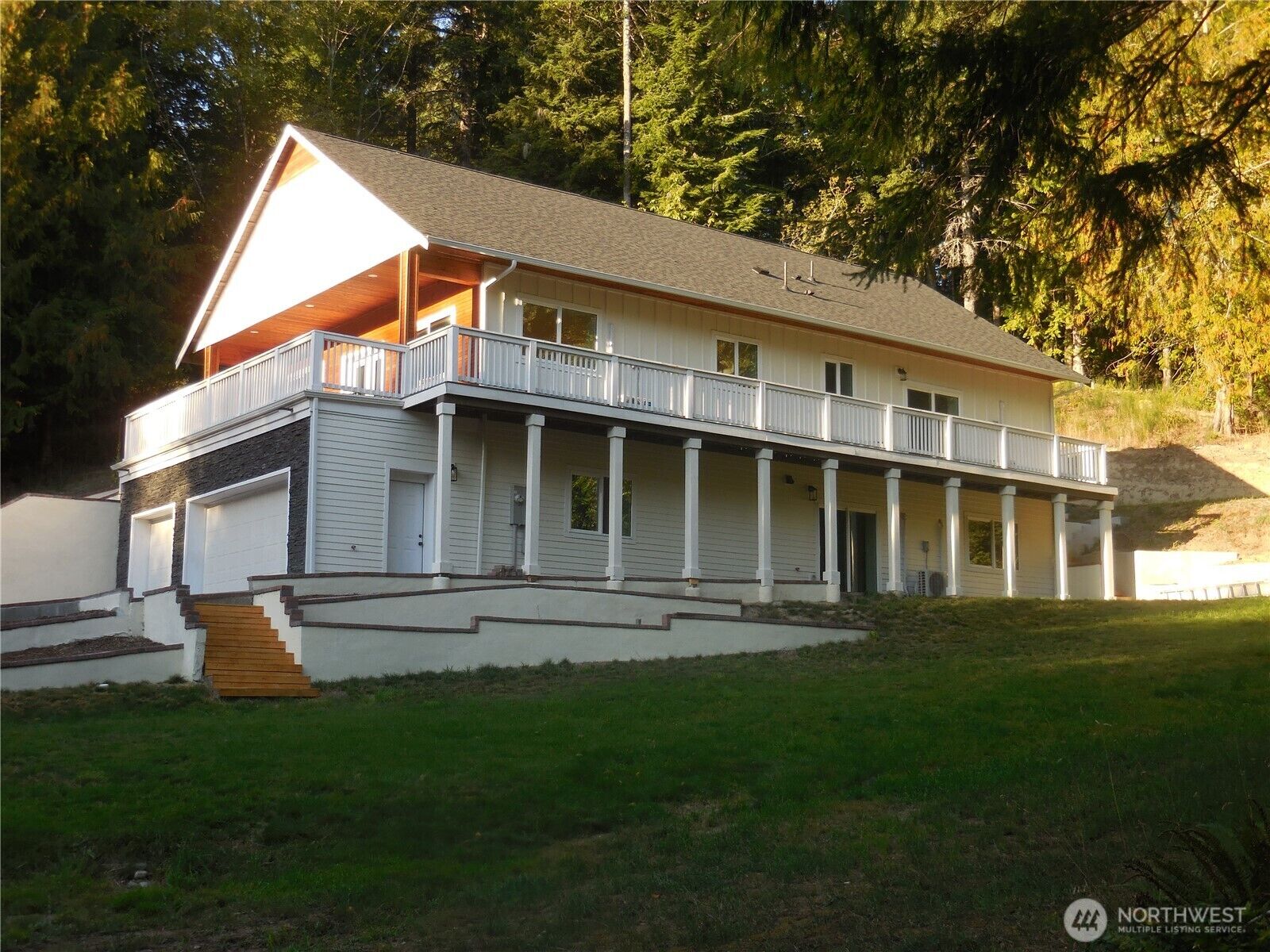Property Photo:  15941  Glenwood Road SW  WA 98367