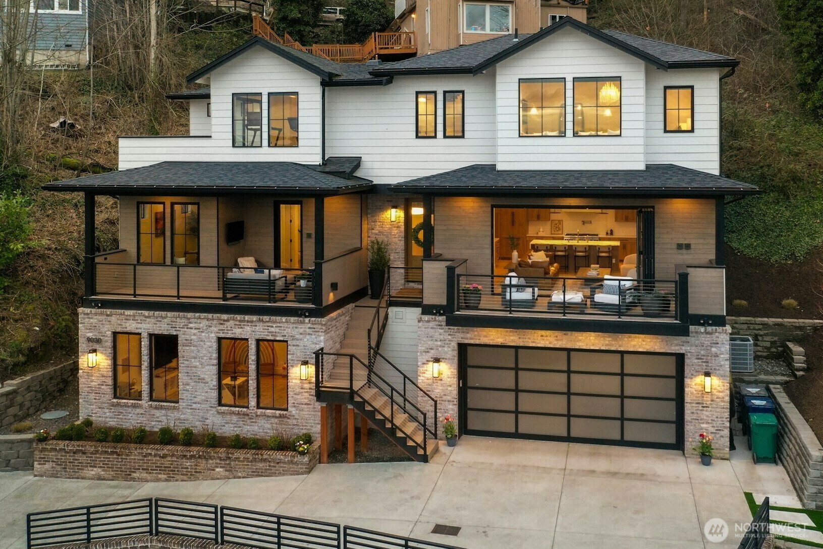 Property Photo: 9030 NE 117th Place WA 98034