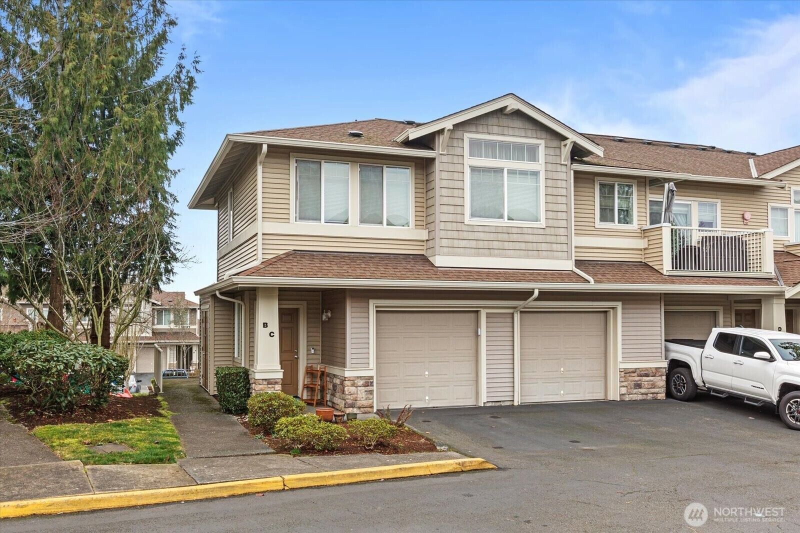 Property Photo: 6125 Isaac Avenue SE C WA 98092